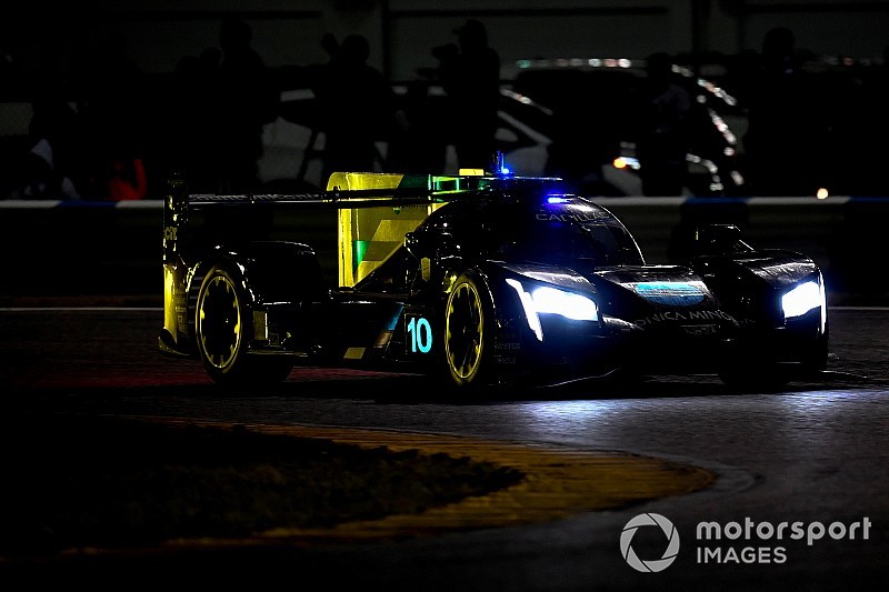 Daytona: Alonso oktatott, behúzták a győzelmet a 24 órás versenyen