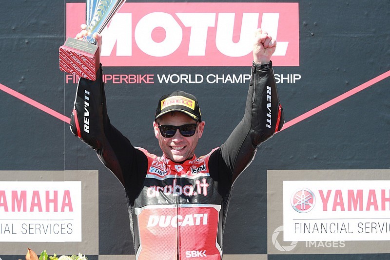 Álvaro Bautista s'impose dès ses débuts en Superbike !