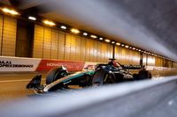 Russell actuó "como un gorila" por culpa de su Mercedes F1 en Mónaco