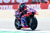 Martín manda en la FP1 de Alemania seguido de Márquez, que sufrió una caída