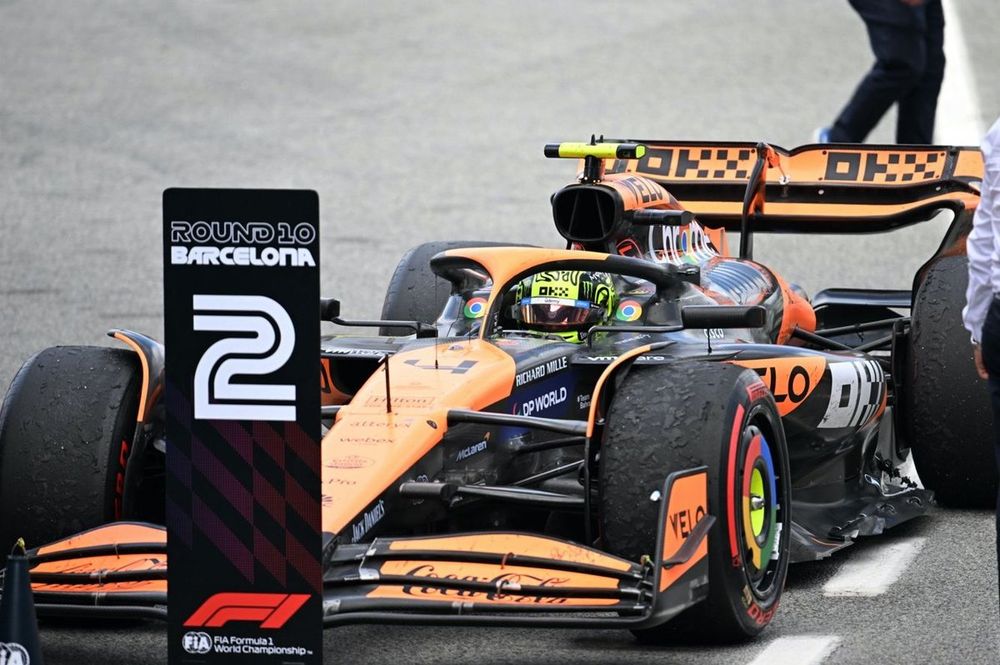 Lando Norris, McLaren MCL38, 2nd position, arrives in Parc Ferme