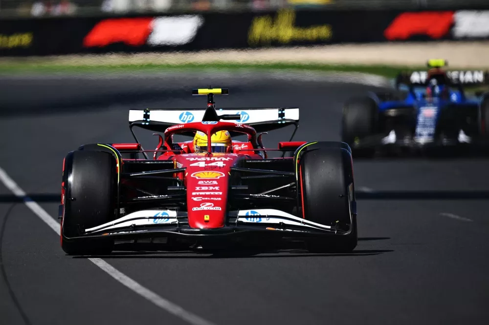 Lewis Hamilton, Ferrari, Carlos Sainz, Williams