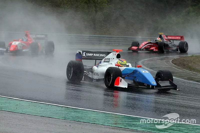 Matthieu Vaxiviere, SMP Racing