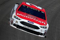 Ryan Blaney logra su primera pole en Kansas