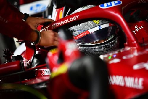 F1: Se 'desastre' não é a palavra certa para definir a temporada 2025 da Ferrari, qual é?