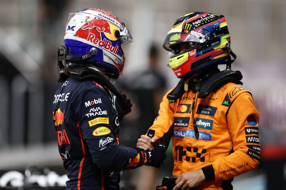 Oscar Piastri, McLaren, Max Verstappen, Red Bull Racing