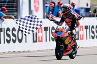 Moto3 Brno: Rueda no da opci&oacute;n y pone la directa al t&iacute;tulo con 7 victorias