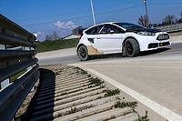 Gagacki zmienia samochód