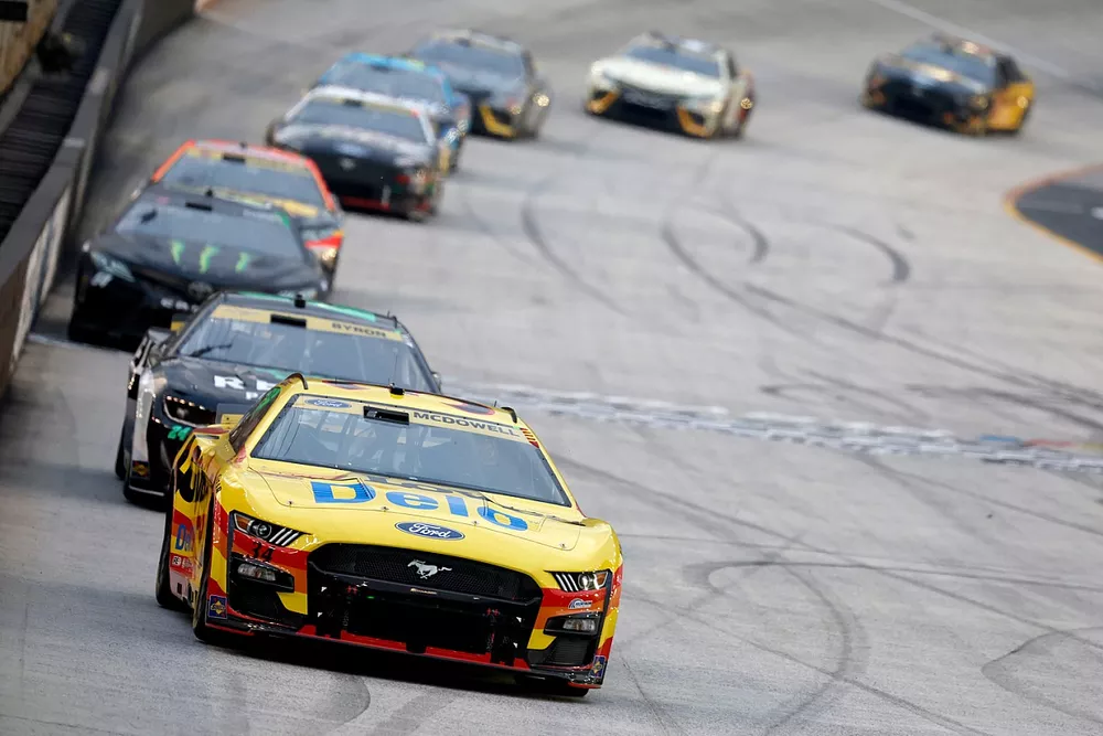 Michael McDowell, Front Row Motorsports, Love's / Delo Ford Mustang