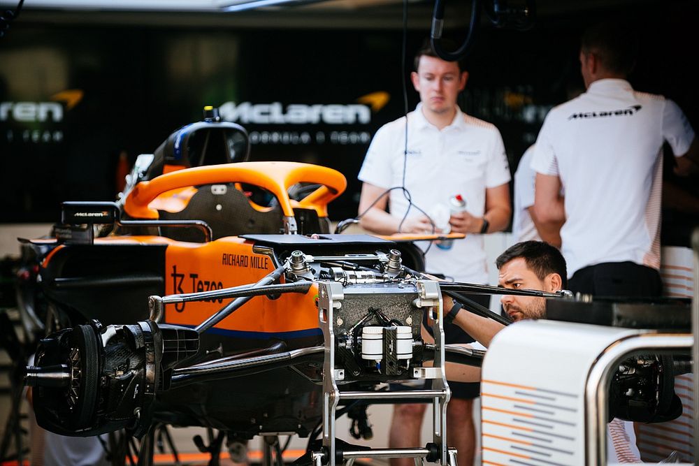McLaren MCL35M