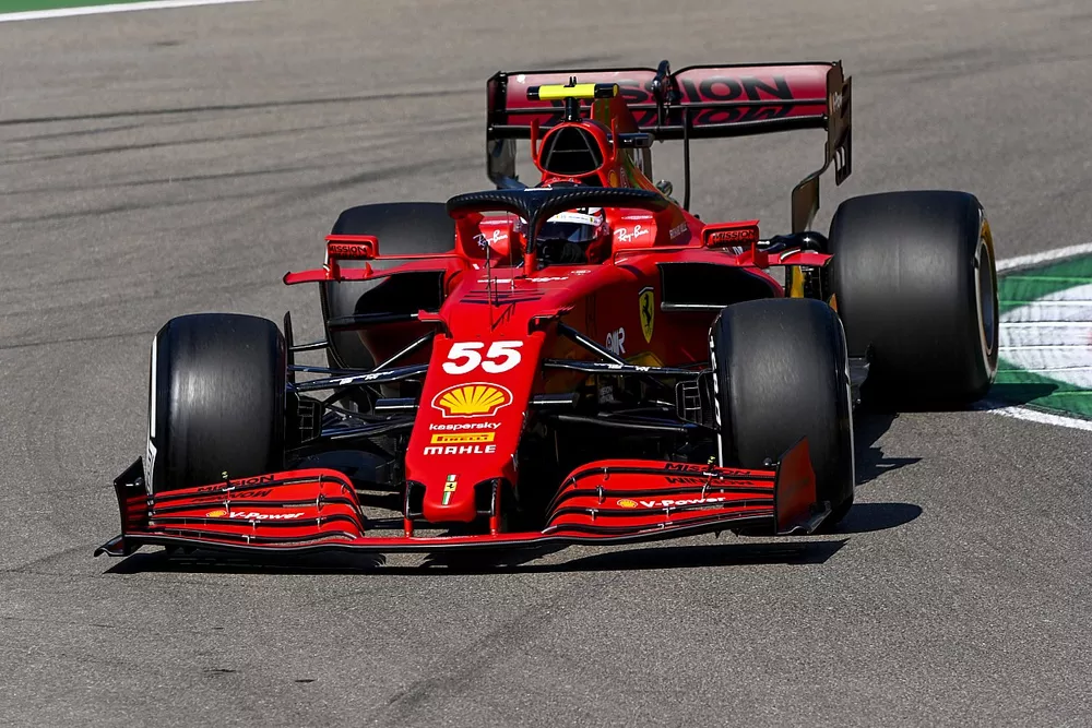 Carlos Sainz Jr., Ferrari SF21