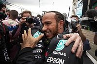Hamilton vê "heróis não-celebrados" como mais dignos de receber título de cavaleiro