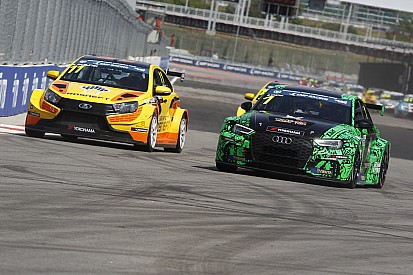 Le LADA firmano la tripletta in Gara 1 a Fort Grozny, ma Bragin è Campione della TCR Russia per la terza volta di fila