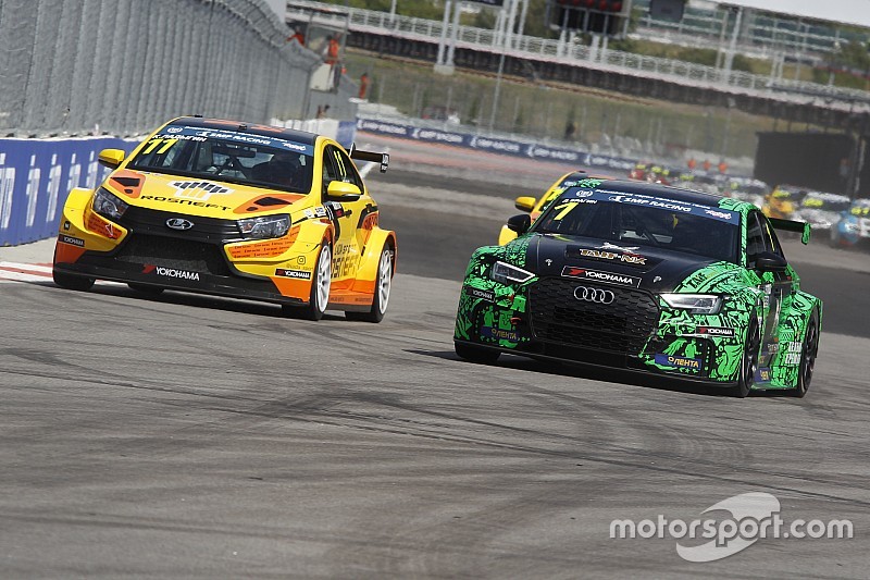 Le LADA firmano la tripletta in Gara 1 a Fort Grozny, ma Bragin è Campione della TCR Russia per la terza volta di fila