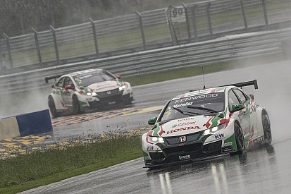 Honda bei den WTCC-Rennen in China disqualifiziert