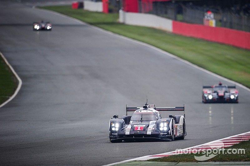 #1 Porsche Team Porsche 919 Hybrid: Timo Bernhard, Mark Webber, Brendon Hartley