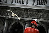 Ducati se rinde antes que Lorenzo