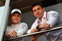 Mercedes: pole de Bottas dificulta uso de ordens de equipe