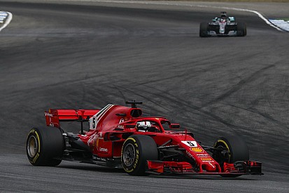 Wolff : "Plutôt prendre feu" que de ne pas rattraper le moteur Ferrari