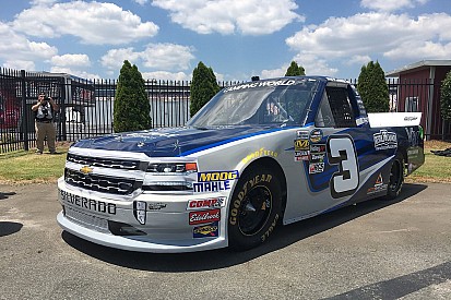 Ryan Newman regresará a competencias de NASCAR Truck