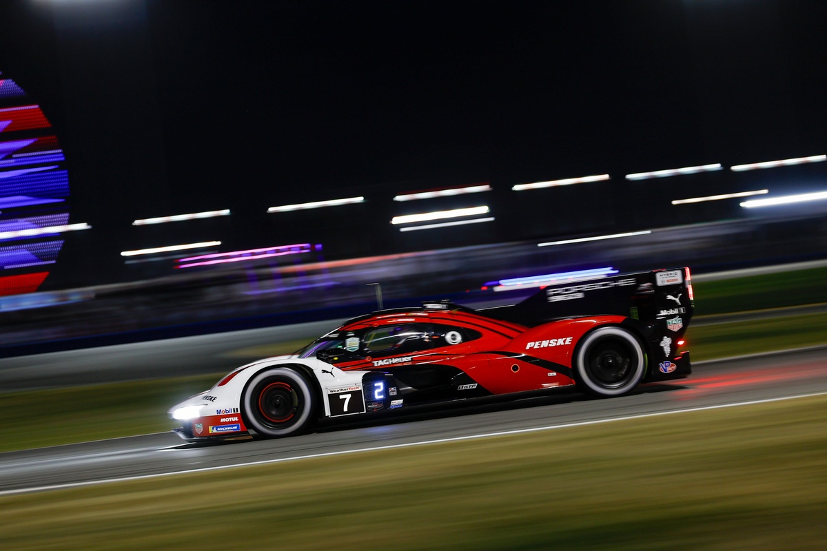 IMSA | Daytona, 6a Ora: Porsche-Penske davanti a JDC-Miller