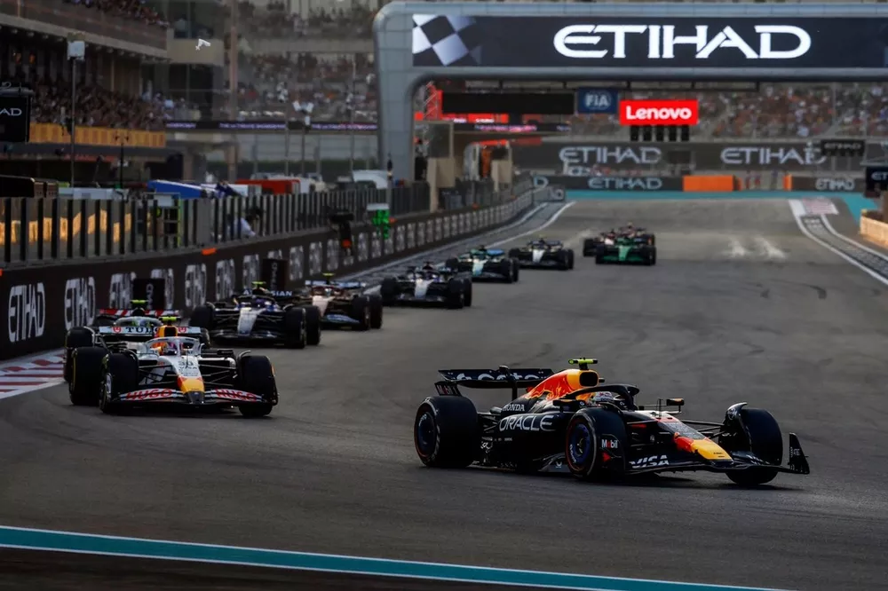 Liam Lawson, Racing Bulls Team, Oliver Bearman, Haas F1 Team, Yuki Tsunoda, Red Bull Racing Team