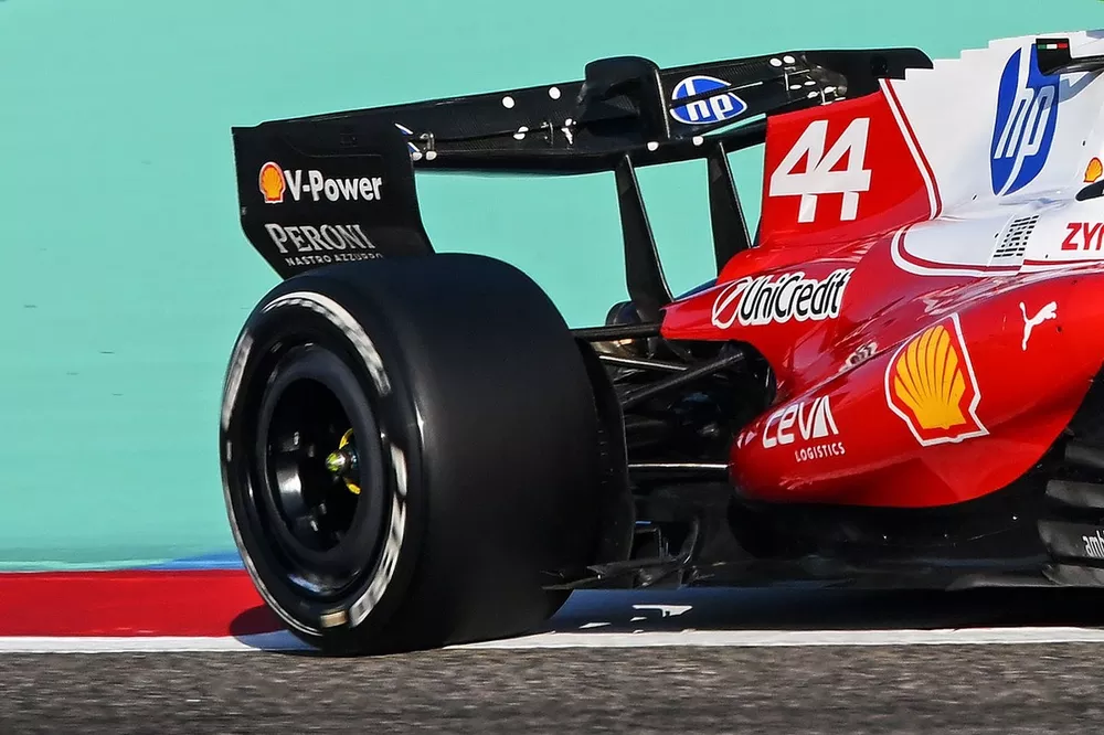 How Ferrari's 180-degree rear wing is a throwback to 2011 Mercedes F1 car
