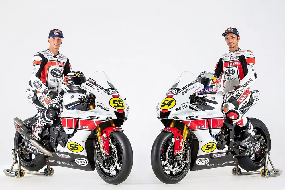 Andrea Locatelli, PATA Yamaha WorldSBK Team, Toprak Razgatlioglu, PATA Yamaha WorldSBK Team