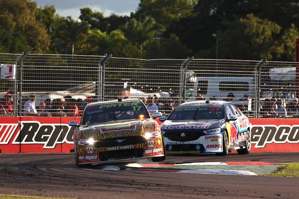 Will Davison, Dick Johnson Racing, and Shane van Gisbergen, Triple Eight Race Engineering