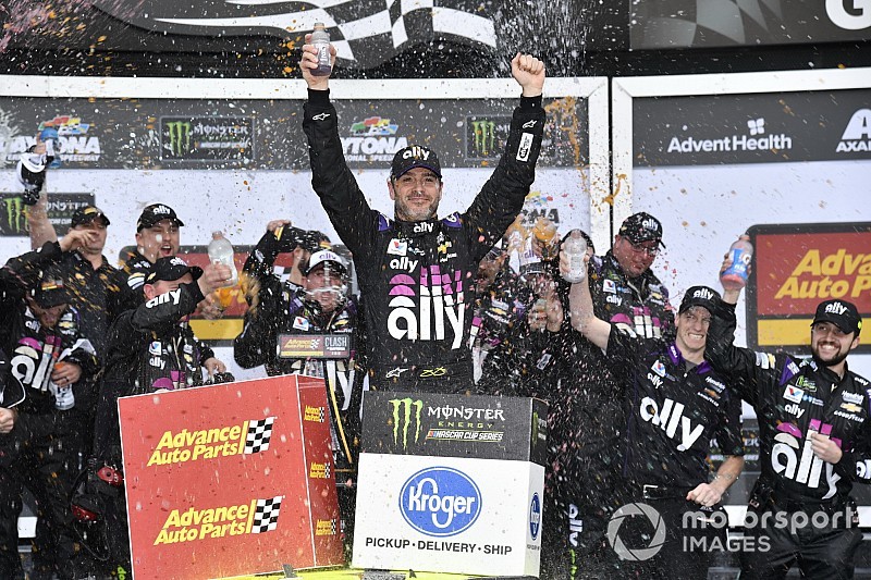 Jimmie Johnson wrecks then wins rain-shortened Daytona Clash