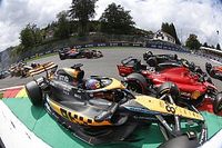 F1: Sainz diz que Piastri estava &ldquo;tentando fazer um movimento um pouco otimista&rdquo; na curva 1 no GP da B&eacute;lgica