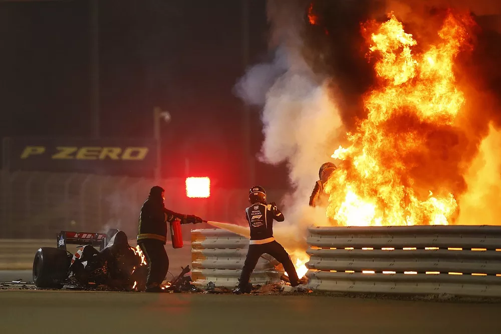 Romain Grosjean, Haas F1, sort des flammes apr&egrave;s son crash