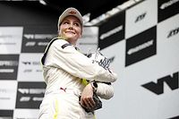 Kimilainen logra su primera victoria en la W Series