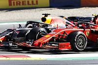 Verstappen: Inconsistência dos comissários da F1 é como a de árbitros de futebol