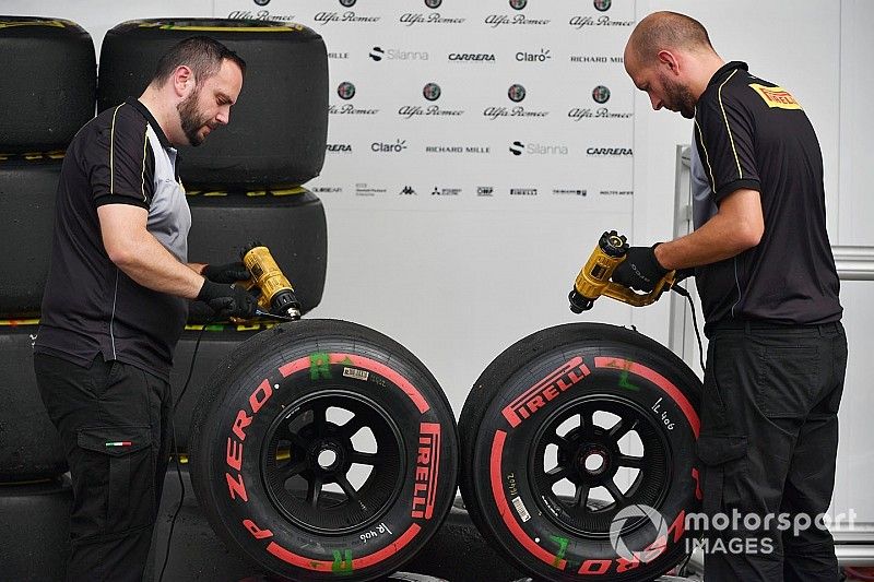 Pirelli engineers and Pirelli tyres