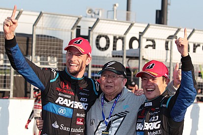 Jenson Button lascia il segno in Super GT: è campione al debutto!