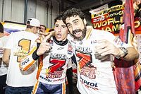 Hern&aacute;ndez: &ldquo;Con M&aacute;rquez puedes probar cosas porque si salen mal, no te la l&iacute;a&rdquo;