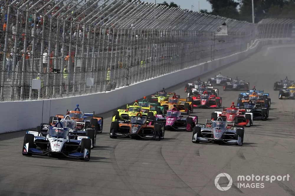 Takuma Sato, Rahal Letterman Lanigan Racing Honda l&iacute;der al inicio