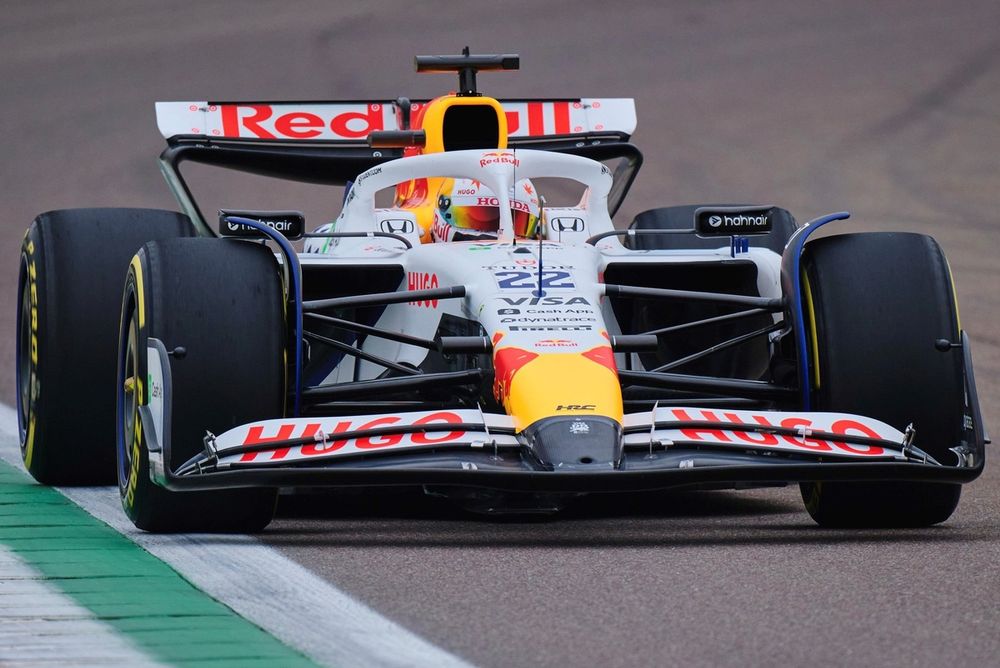 Yuki Tsunoda, Racing Bulls VCARB 02