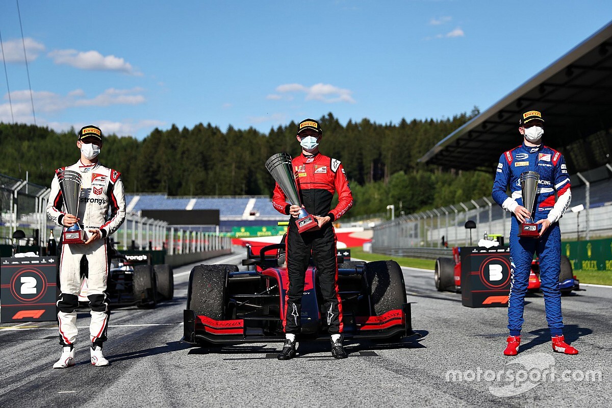 ポディウムはコース上。シャンパンファイトは実施。F1における新