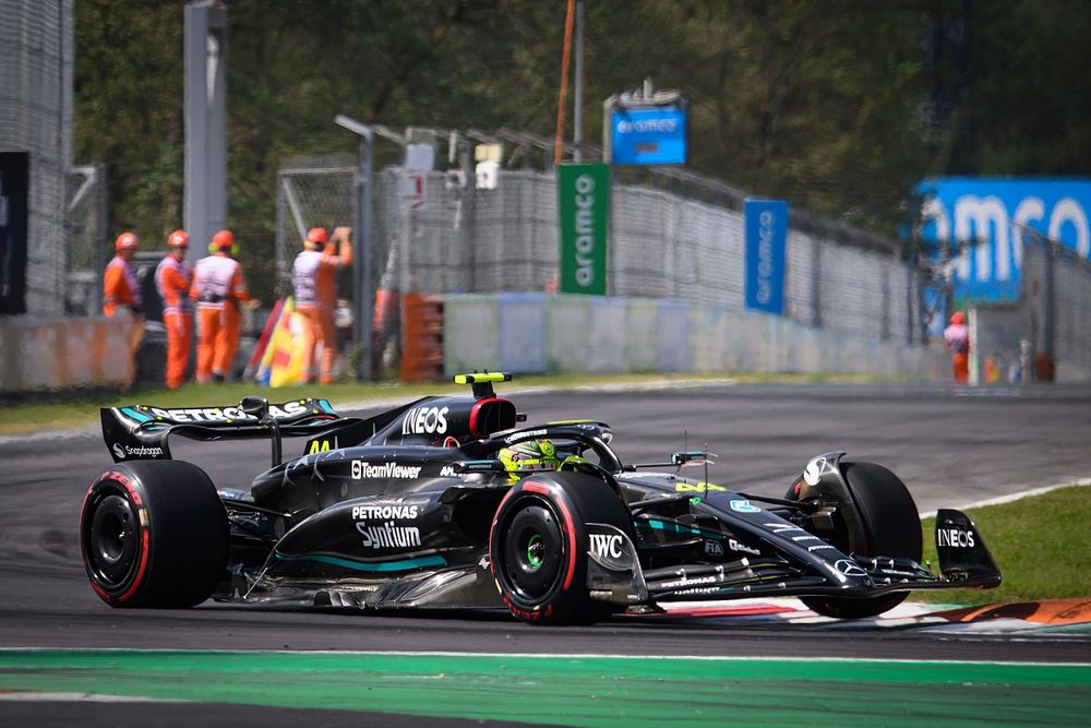 Lewis Hamilton, Mercedes W14