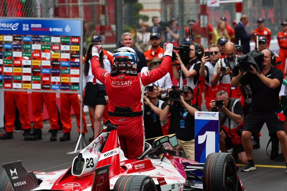 Oliver Rowland, Nissan Formula E Team