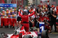 F&oacute;rmula E M&oacute;naco: Rowland gana para ser m&aacute;s l&iacute;der en la carrera 1