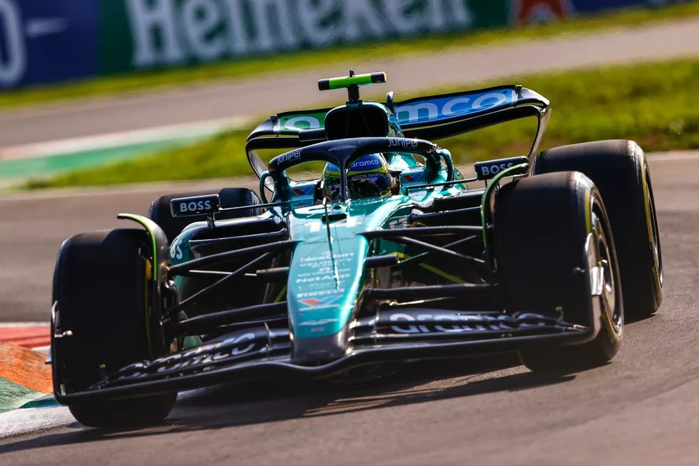 Fernando Alonso, Aston Martin AMR24