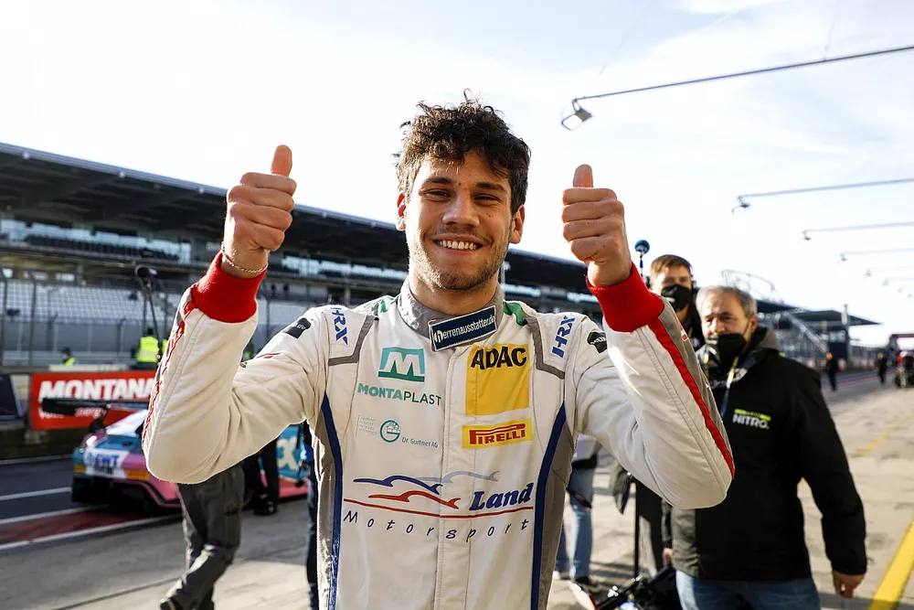 Pole sitter #29 Montaplast by Land-Motorsport Audi R8 LMS: Ricardo Feller