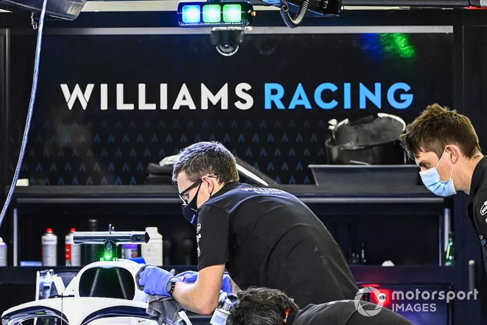 Williams Racing mechanics at work in the garage