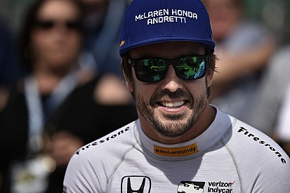 Brown elogia a Fernando Alonso: "es como Mario Andretti"