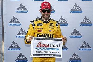 Kenseth toma la pole para Richmond y Su&aacute;rez en 16&deg;