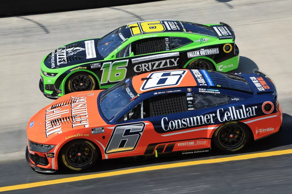 AJ Allmendinger, No. 16 Kaulig Racing Chevrolet; Brad Keselowski, No. 6 RFK Racing Ford