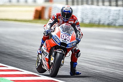 Dovizioso presenta sus credenciales en el warm up